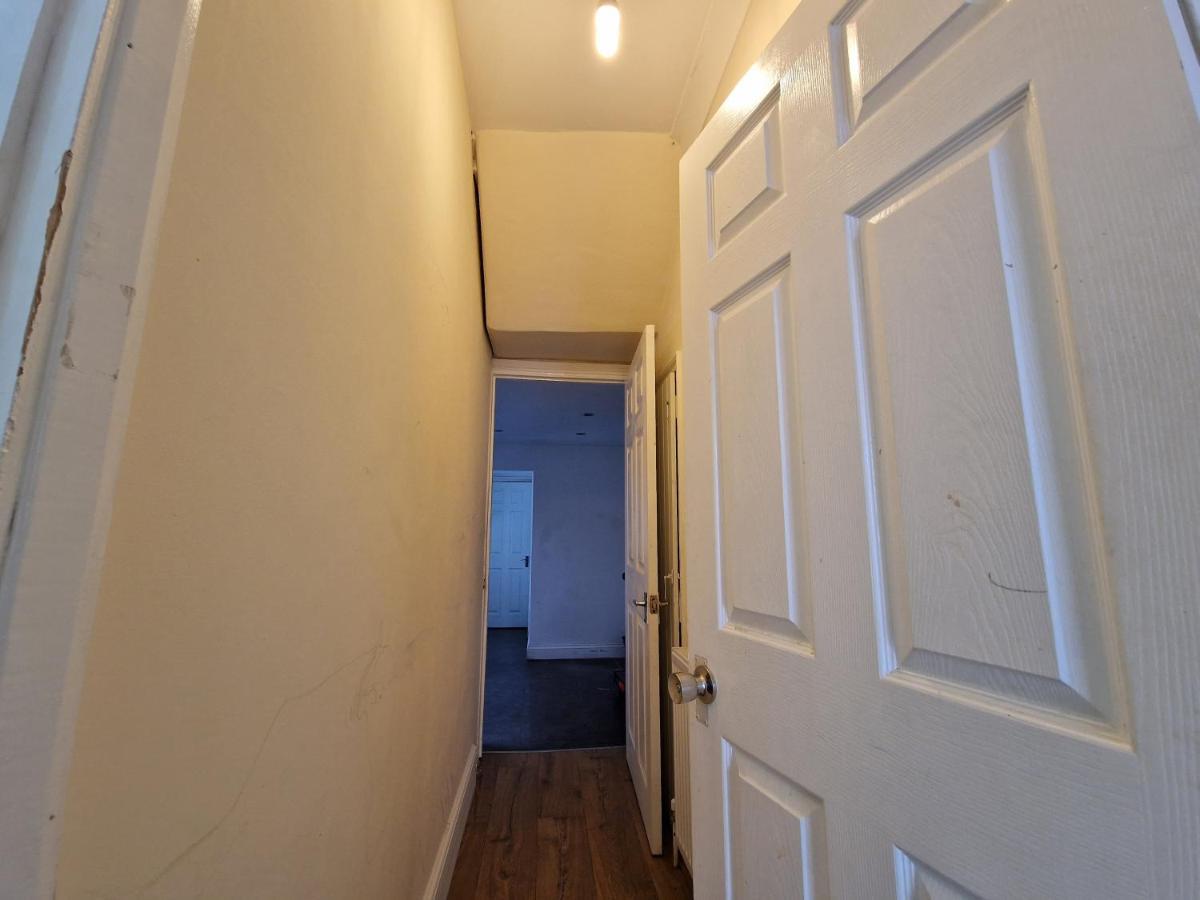 Henley Road Appartement Ilford Buitenkant foto